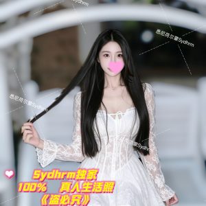 玥依依（china)